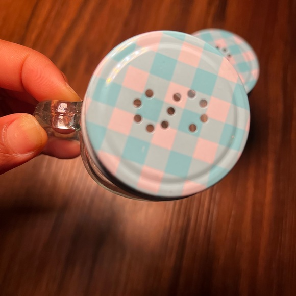 3 Vintage Mason Jar Salt and Pepper Shakers - Picture 10 of 11